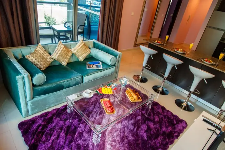Дубай: One Bedroom Apartment in Dubai Marina
