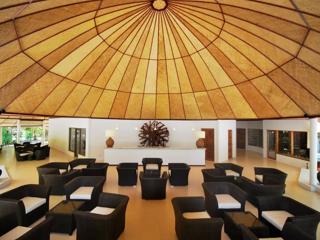 Эллайду: Safari Island Resort
