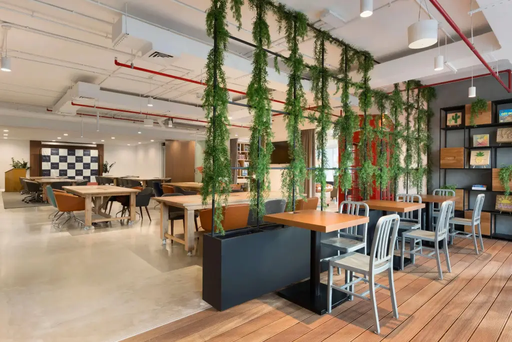 Дубай: Отель TRYP by Wyndham Dubai