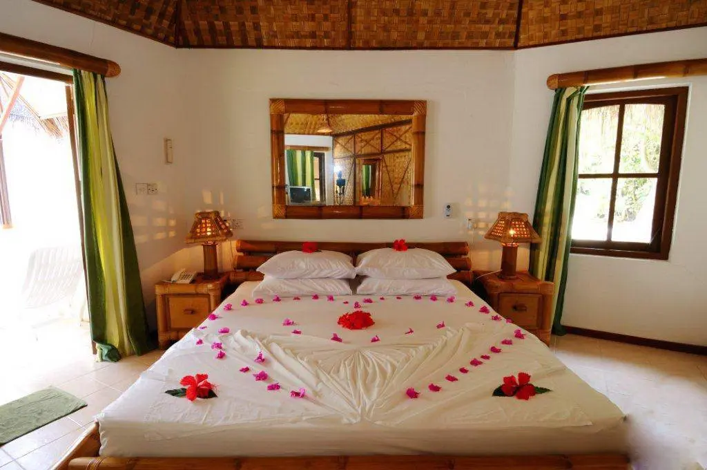 Северный атолл Мале: Thulhagiri Island Resort
