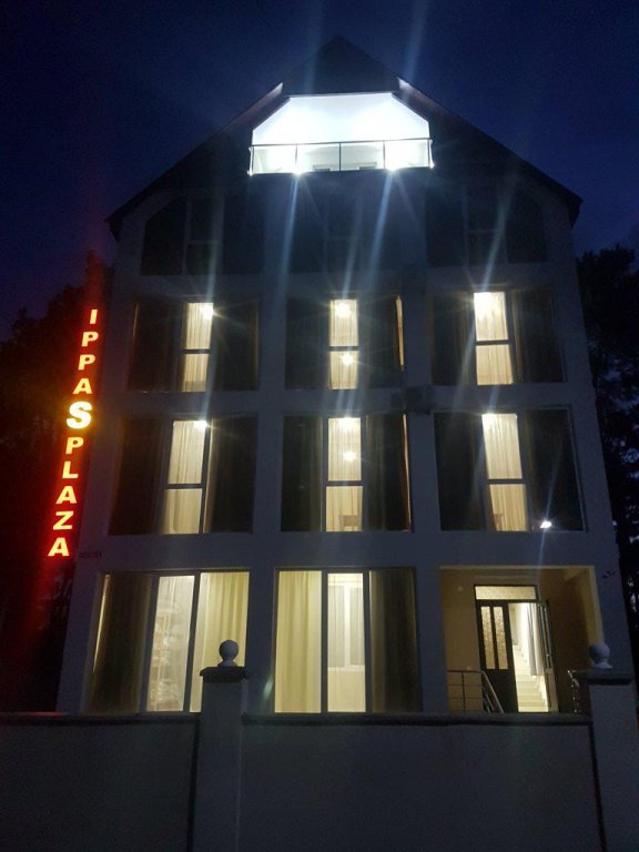 Поти: Ippa S Plaza Hotel
