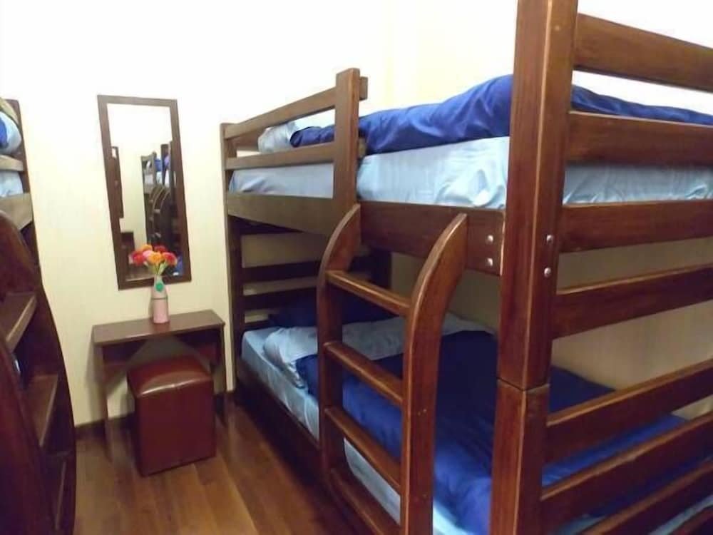 Cleopatra Palace Hostel — фото 1