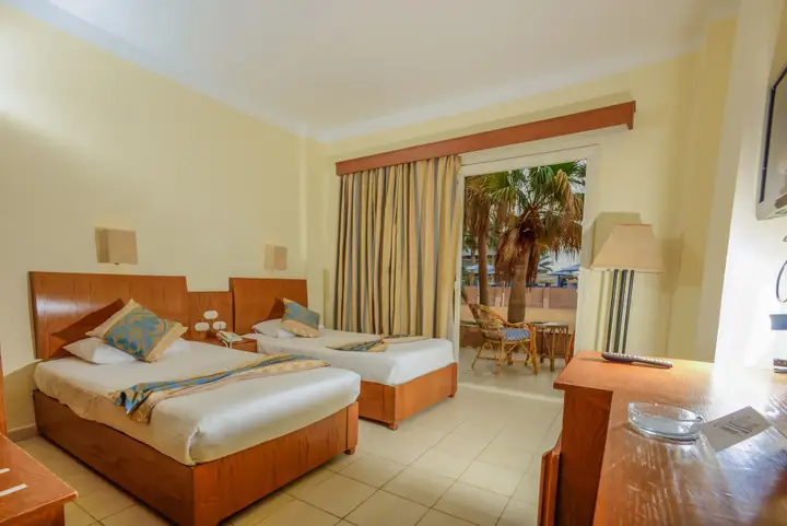Хургада: Royal Star Empire Beach Resort