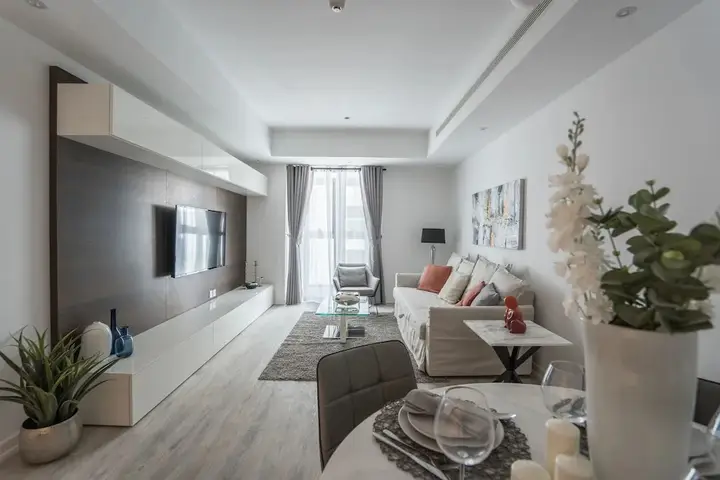 Дубай: 2 BR Apartment - Princess Tower - MSG 8760