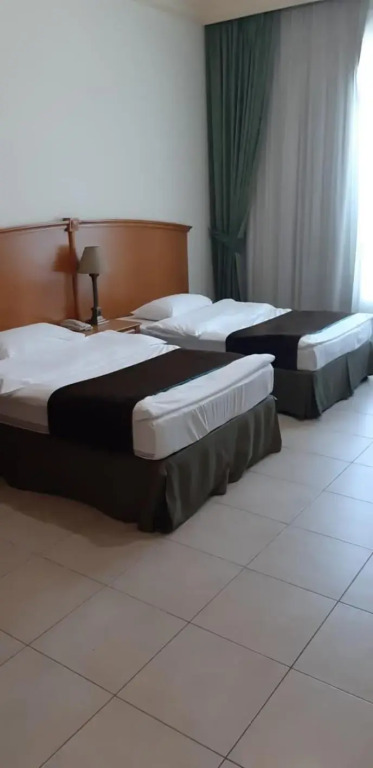 Абу-Даби: Platinum Hotel Apartments