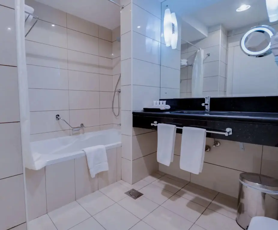 Абу-Даби: Golden Tulip Downtown Abu Dhabi