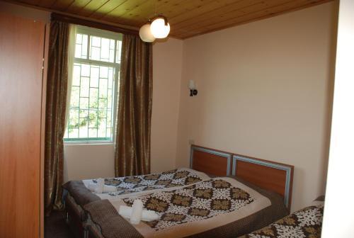 Местиа: Guest House Qoruldi