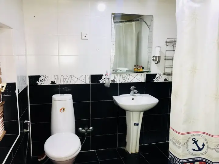 Баку: Check-in hostel (Baku Yard)