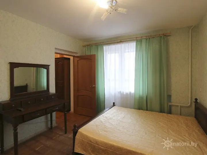 Ждановичи: Lazurnyj