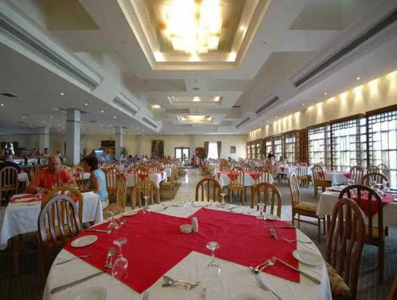Holiday Inn Safaga Palace — фото 1
