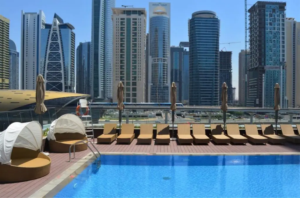 Дубай: Отель Millennium Place Marina