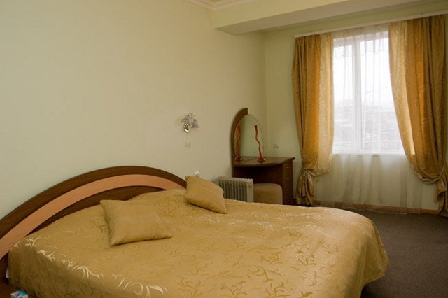 Степанакерт: Heghnar Hotel Stepanakert
