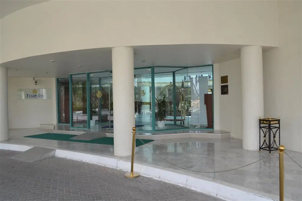 Аль-Рахба: Tulip Inn Al Rahba