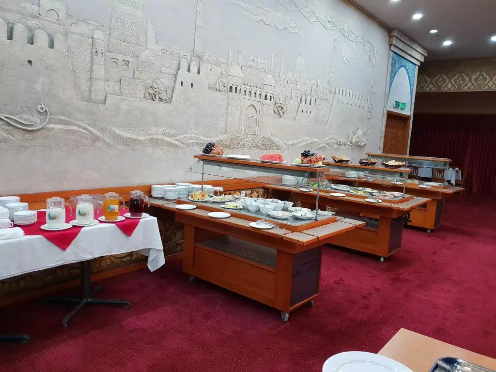 Ургенч: Khorezm Palace (Хорезм Пэлэс)