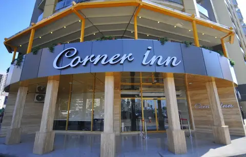Отель Corner Inn — фото 1