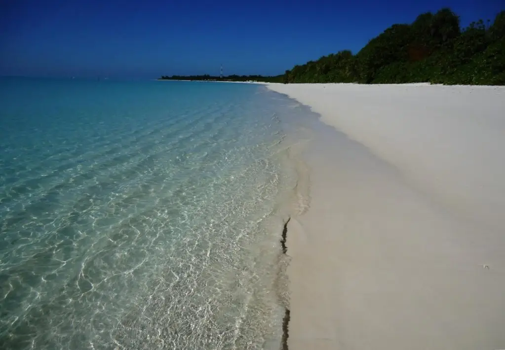 Келаа: Summer Home