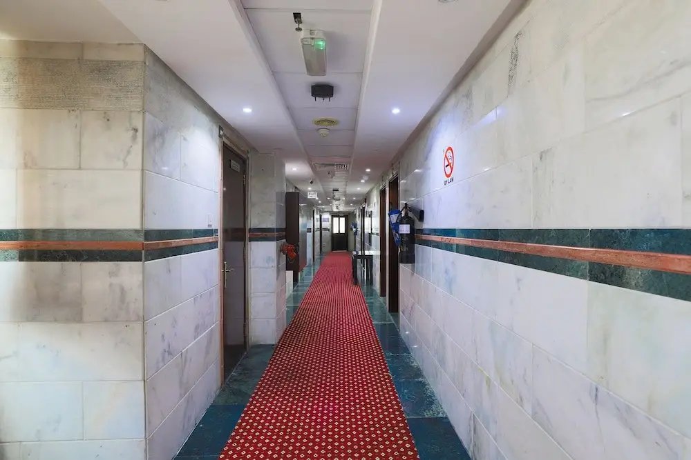Дубай: Syaj Hotel