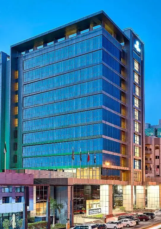 Дубай: Royal Continental Hotel