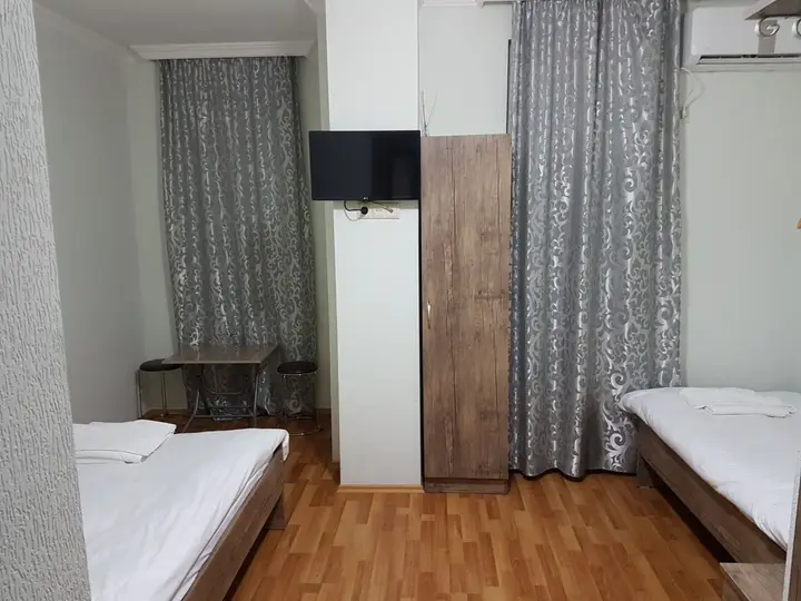 Батуми: Hotel Dream