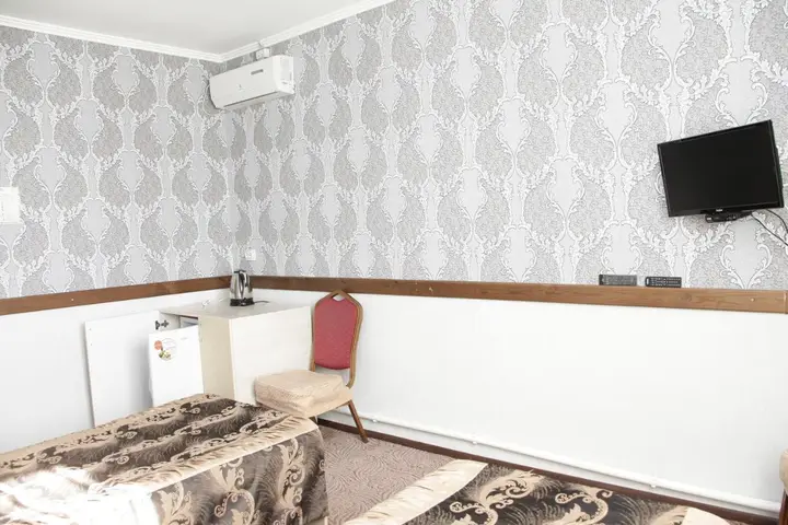 Буинск: Hotel Landyshy