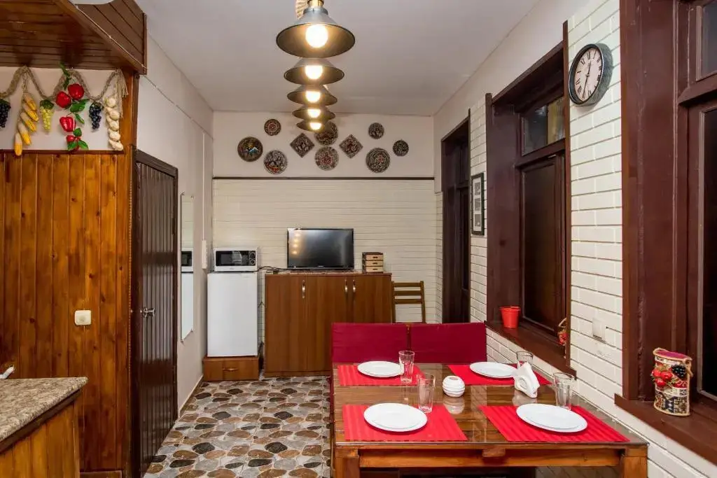 Тбилиси: Wall Inn Tbilisi Hostel