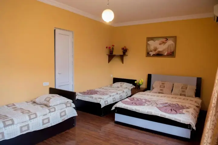 Тбилиси: Hotel Kvareli