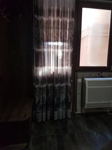 Боржоми: Emi House