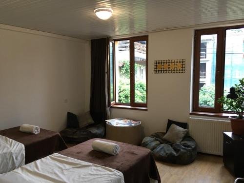 Тбилиси: Hostel Georgia