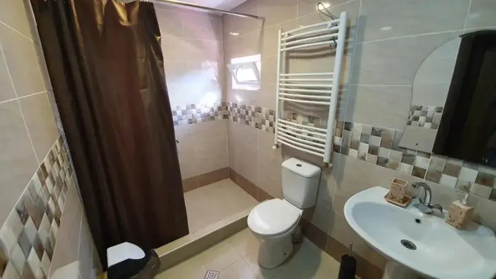 Степанцминда: Guest House Sandro