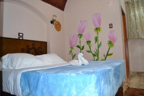 Абу-Симбел: Tuya Hotel