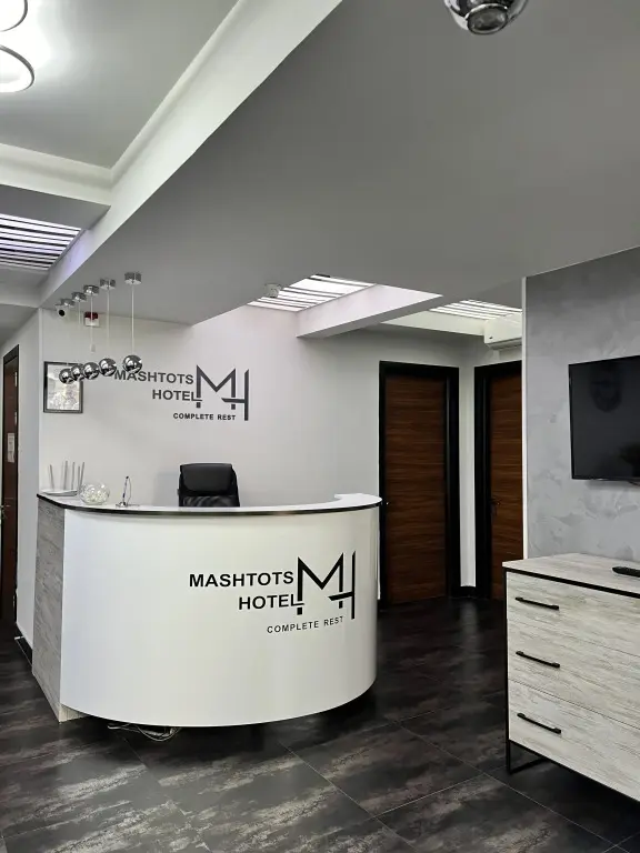 Ереван: Отель Mashtots Hotel