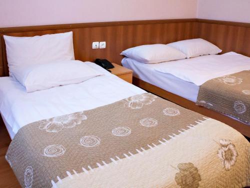 Тбилиси: Hotel Skip