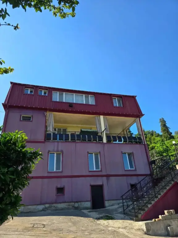 Чакви: Chakvi house