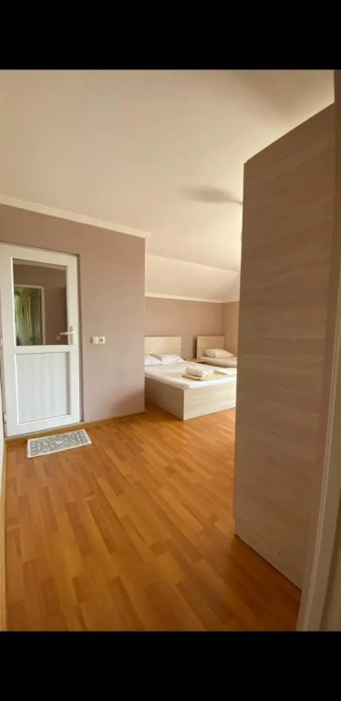 Гонио: Guest House Lazuri