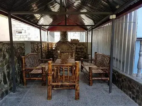 Уреки: Cottage Lile