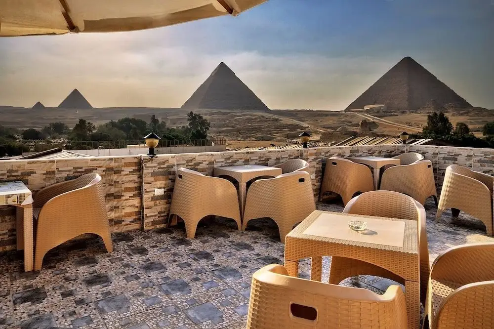 Гиза: Tut Pyramids View Hotel