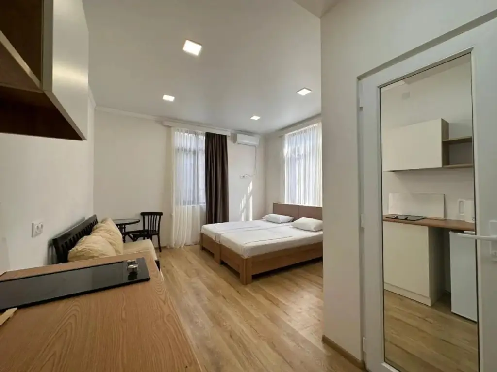 Батуми: Maiko Guesthouse