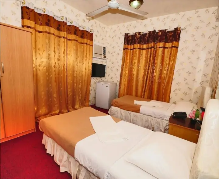Дубай: Al Qaid Hotel