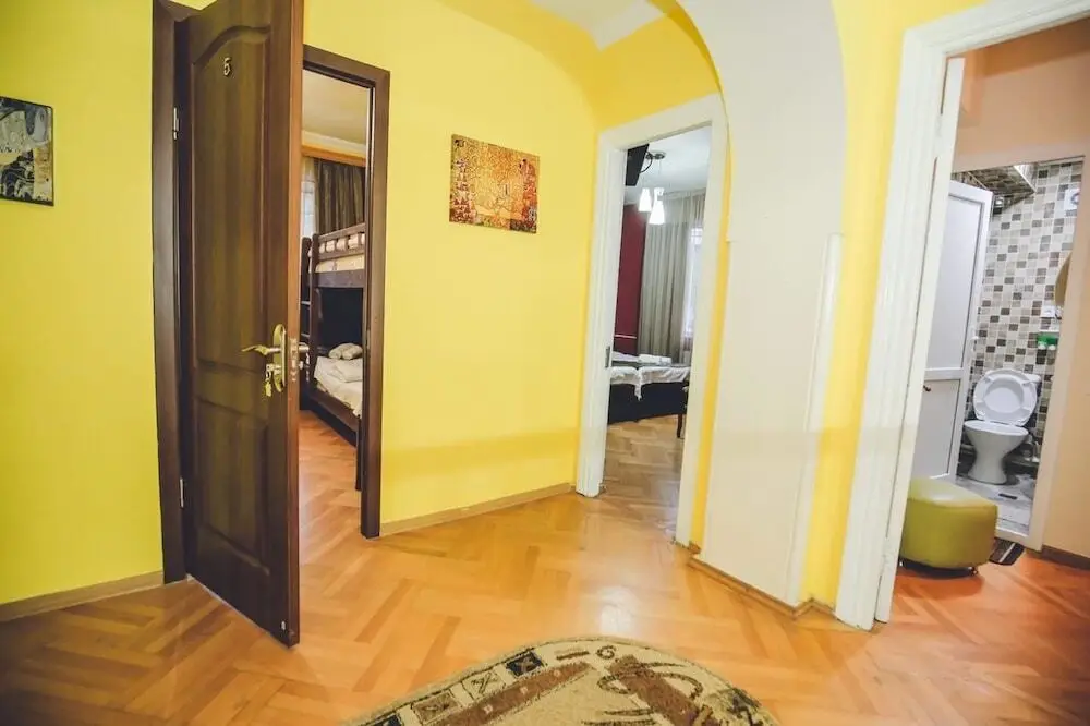 Тбилиси: Laba Guest House