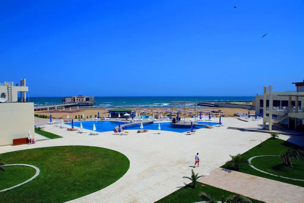 Баку: Отель Khazar Golden Beach Resort