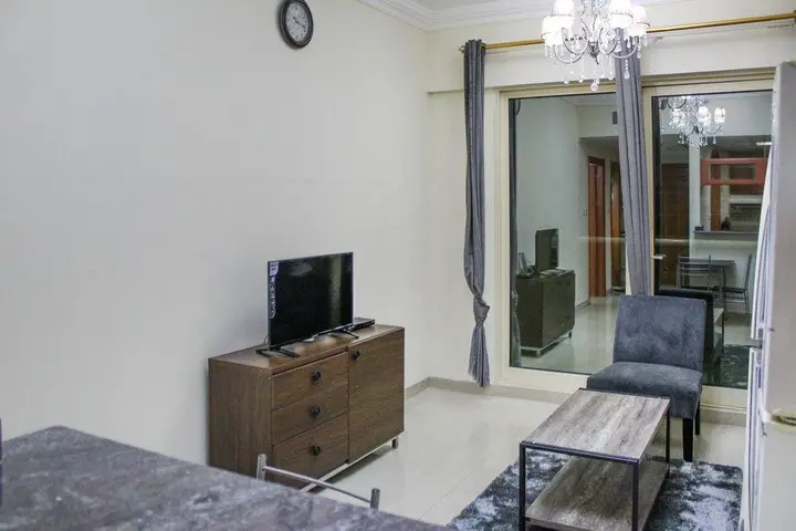 Дубай: Oyo Home 106 Marina City View 1bhk