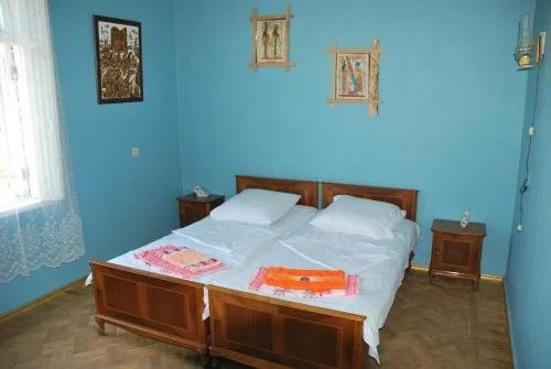 Кутаиси: Art House Hostel