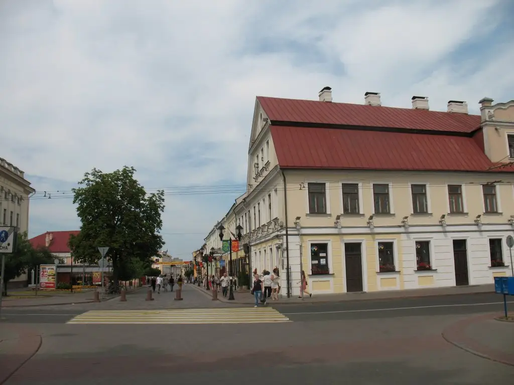 Апартаменты в центре Гродно на Большой Троицкой 32 — фото 1