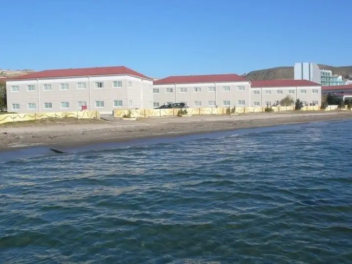 Баку: Crescent Beach Hotel & Leisure Resort