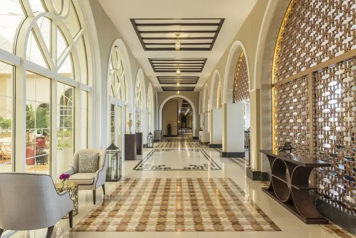 Дубай: Al Habtoor Polo Resort