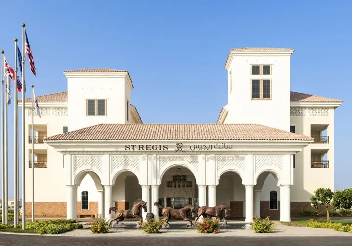 Дубай: Al Habtoor Polo Resort
