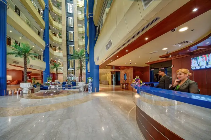 Дубай: Al Manar Grand Hotel Apartment