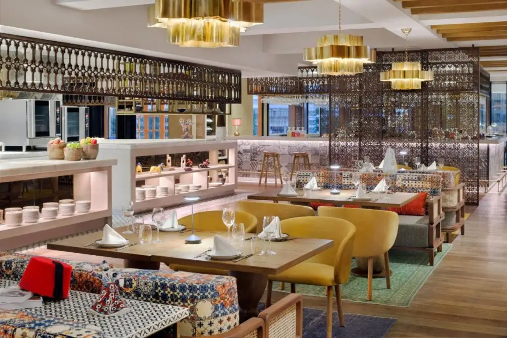 Дубай: Отель The St. Regis Downtown, Dubai