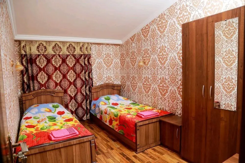 Ташкент: Yasmin Hotel
