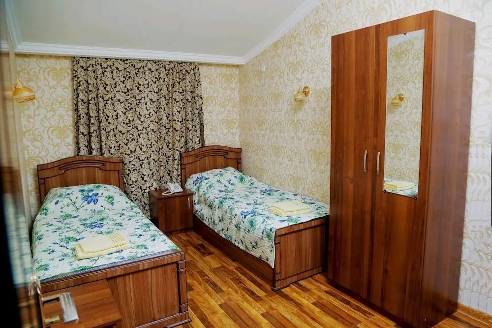 Ташкент: Yasmin Hotel